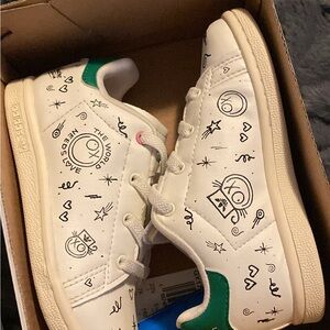 ✨LIMITED Edition ✨” André Saraiva “Kids' Stan Smith Sneaker size 7 (toddler)